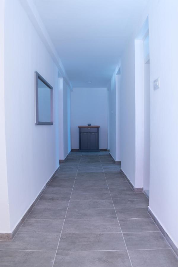 Gerardus Apartmani Vrsac Exterior photo