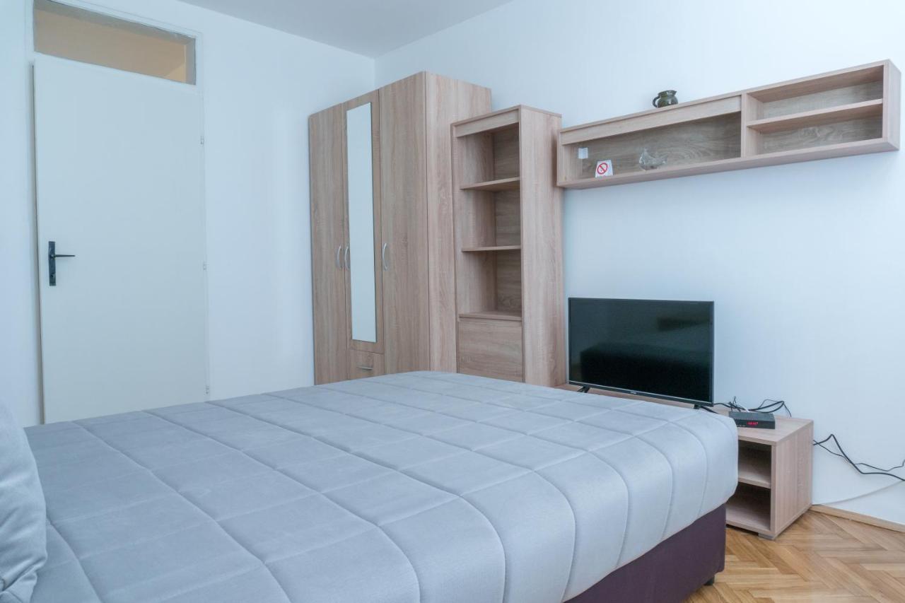 Gerardus Apartmani Vrsac Exterior photo